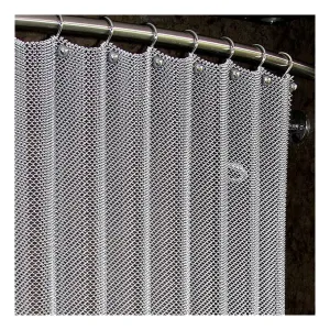 Custom Metal Coil Drapery With 5mm Aperture 1.1kg Weight 70mm Mesh Painting