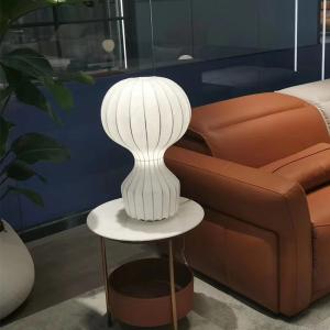 Modern Art Decoration Table Lamps Fabric Lampshade Gatto Table Lamp(WH-MTB-171)