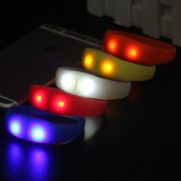Programmable Radio Controlled LED Flashing Lighted Silicone Wristbands Bracelets