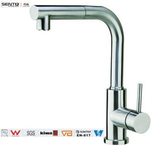 China Lead free haalthy single handle pull out kitchen faucet on sale