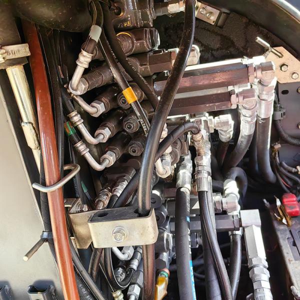 Hydraulic Used Kubota Excavators KX165 0.24m3 Bucket Capacity 5.5 Tonnage