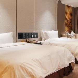 100000 Times Mechanical Life USB Charger Pop Up Socket Box for Data Conference