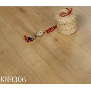 Engineered MDF HDF Laminated Wooden Flooring Soundproof Waterproof