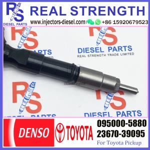 Diesel Fuel Injector 23670-30050 For Toyota Pickup Truck 2kd Engine 095000-5880
