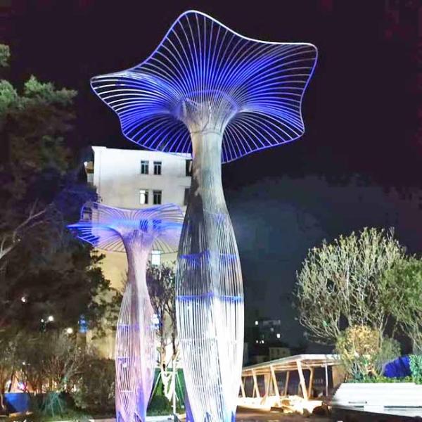 Quality 316l Metal Mushroom Garden Ornaments Sculpture Antirust Durability wholesale