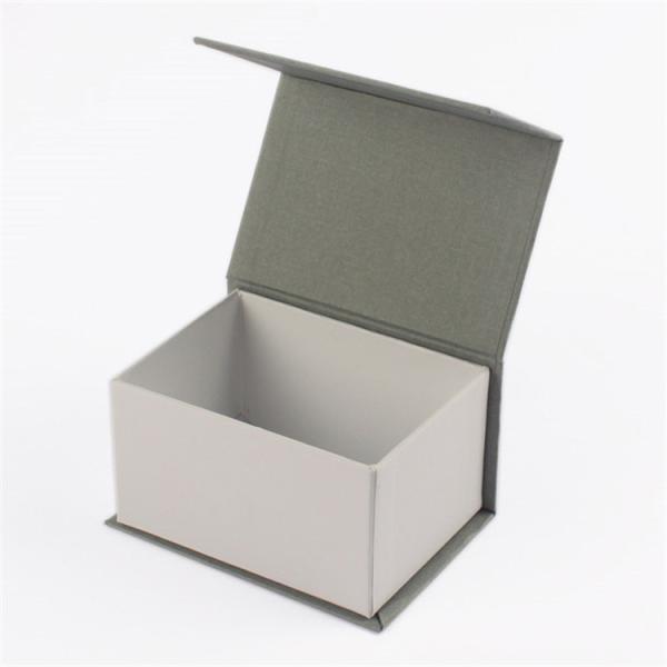 Quality Customized Flap Lid Cardboard Packaging Magnetic Closure Gift Box With Logo wholesale