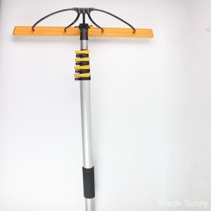 Adjustable Telescopic Pole Solar Cleaning Brush with Water Spray to Boost Energy