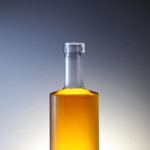 750ml Vodka Glass Bottle with Cork and Unique Cylinder Shape in Unique Design