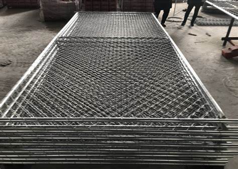 Metal Steel 3.2mm Site Security Fencing Construction Galvanized Chain Link Movable
