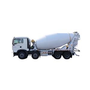 SINOTRUK HOWO 340 Horsepower 8X4 7.7 Cubic Meter Concrete Mixing Truck (National