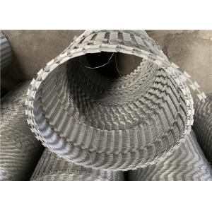65mm Welded Galvanized Straight Line Barbed Diamond Razor Mesh Fencing