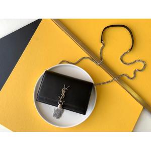 Medium Kate Tassel Red YSL Saint Laurent Woc Zipper Closure