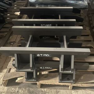 Excavator chain guard, chain protector, wear-resistant components, chain holder