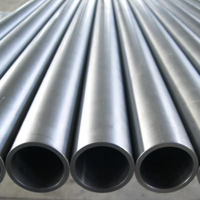 Highly Durable Stainless Steel Seamless Pipe Seamless Alloy Steel Pipe with