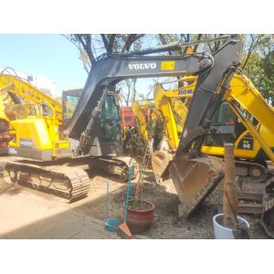 China                  Used Volvo Crawler MIDI Excavator Ec80d on Sale, Secondhand Small Track Digger Volvo Ec55 Ec60 Ec80 Good Condition Cheap Price in Stock              on sale