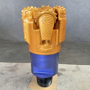 Hybrid Drill Bit PDC and Tricone Breaker for Oil Drilling Carbon Steel Roller