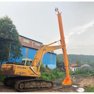 Double Reinforcing Excavator Telescopic Boom Wear Resistant 12 - 25m For SK250