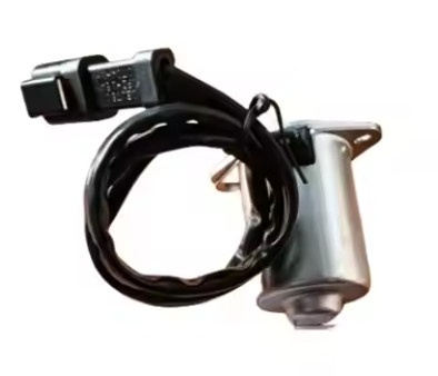 Hydraulic Solenoid Valve Spare Parts 20Y-60-32120 20Y-60-32121 For Excavator PC200-7 PC200-8