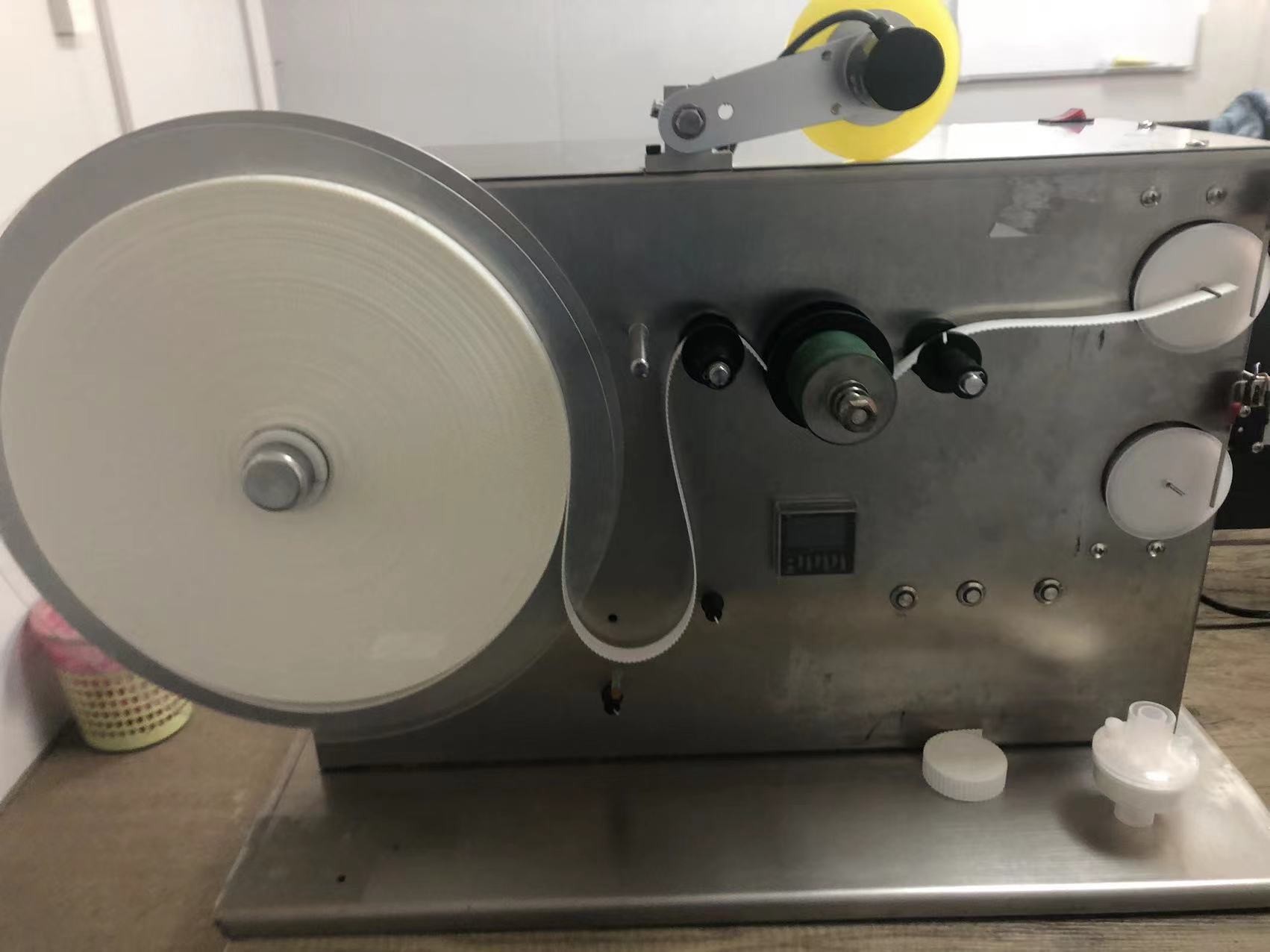 50Hz Frequency Stainless Steel HME Filter Paper Tape Winding Machine with Automatic Cutting Feature