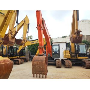 Used Origin Japan 20 Ton Crawler Excavator Hitachi Zx200 with Direct Injection