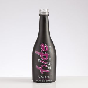 Acceptable Customer's Logo Glass Bottle with Matte Black Spray Printing 500ml
