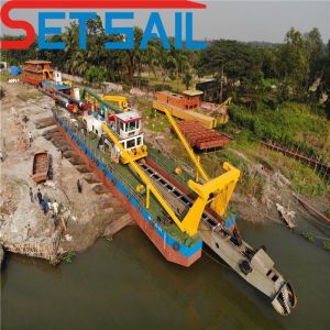 736kw Auxiliary Engine Powered Cyclone Type 28inch Cutter Suction Sand Dredger
