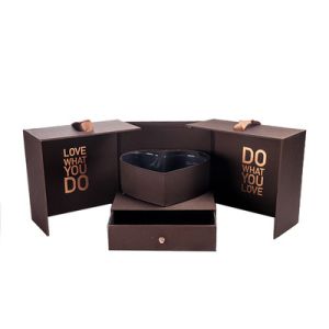 Custom Print Rose Magnet Closure Double Layer Heart Shaped Flower Box with