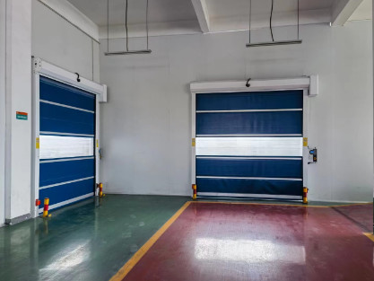 Quality Roll Up Industrial Fast Door Anti Deformation Tear Resistance 900N / 800N wholesale