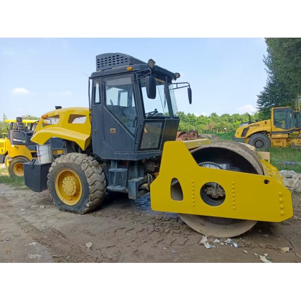 Quality High-Density Surfaces Made Easy with the Lujie Roller Compactor XMR403VT IV A Must-Have for Roadwork and Infrastructure Projects wholesale