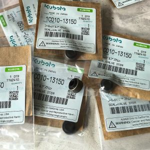 Kubota V1505 valve oil seal 1C010-13150