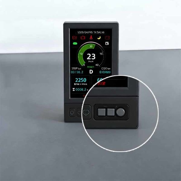 5-inch Full-Lamination Touch Screen + Physical Buttons