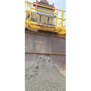 Cheap 850*900mm*2 Sieve Quantity Hydrocyclone Desander with Wear-resisting Rubber Material for sale