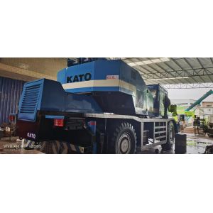 2000 Model Used Rough Terrain Cranes KATO KR450A User Friendly Design