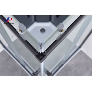 Customizable Shower Room With Matt Black Profile Frame And 4/5mm Tempered Glass