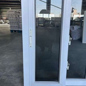 Honor Double Sliding PVC/UPVC Windows with Tempered Glass Plastic Frame for Home