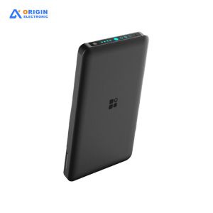 Small GPS Car Tracker with Cloud-based Data Storage 4G GPS and Environment