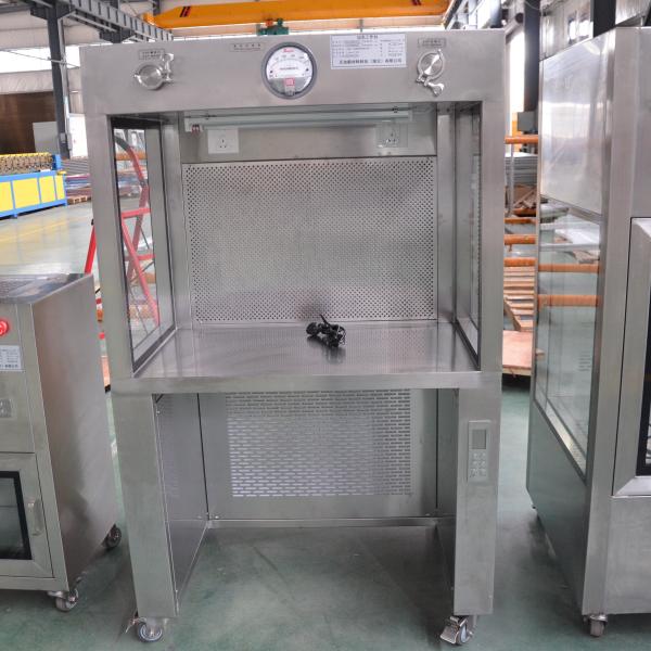 Cleanroom Workbench with Advanced Filtration and illumination System for