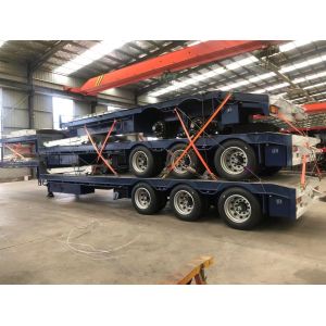 Van Type Hydraulic Steering 3 Axle Low Bed Trailer For Oversized Cargo Transport
