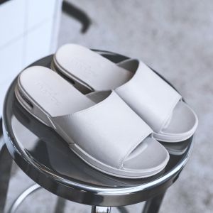 Unisex White Mens Sports Slippers Wear Resistant PU Material For Beach