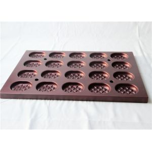 Wine Red PTFE 594x394x25mm Cupcake Mould Tray