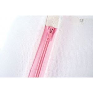 White Nylon Home Use Laundry Mesh Wash Bag with Zipper