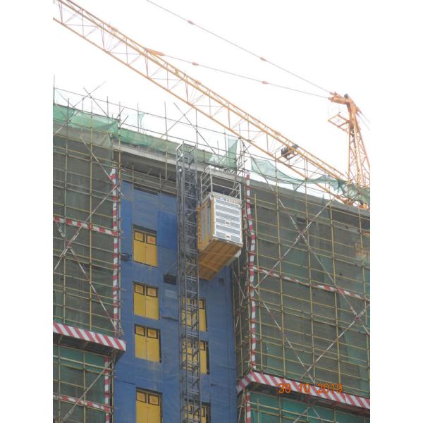 2 Ton Construction Material Hoist Rack Pinion With Variable Frequency Control