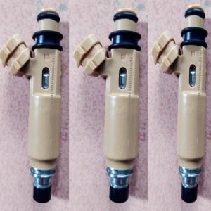 China St210 St220 23250-74170 23209-74170 Auto Fuel Injector Fit toyota Camry Rav4 on sale