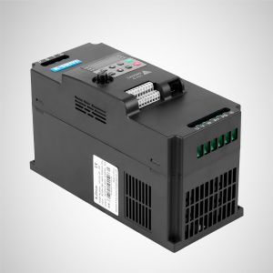 50Hz/60Hz 3 Phase Solar Pump Inverter , Practical Three Phase Motor Inverter