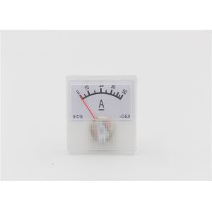 Single Phase Analog Voltmeter Panel Mount Moving Coil Structure Square Panel