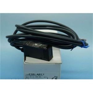 Omron E3S-AR11-M1J CONNECTOR 0.3M PLC Programmable Logic Controller