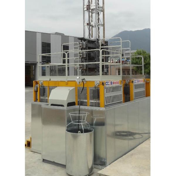 VFD Yellow Rack And Pinion Hoist Engine Power 2x15Kw For Construction Man /