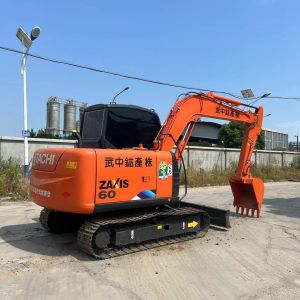 Mini Excavator Hitachi ZX60 Used Crawler Excavator Secondhand 6 Tons Digger in