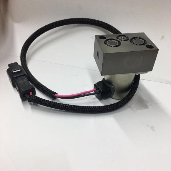 PC200-8 Excavator Control Valve , 702-21-57400 Solenoid Valve Komatsu