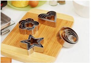 China RK Bakeware China Foodservice NSF Stainless Steel Cake Mold Cookie Cutter Mousse Ring For Baking Tools on sale